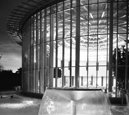 Page-Voyagez-avec-Sothys-Europe-Les-thermes-de-spa-Sothys-Paris-1C_4300_450 (1).png